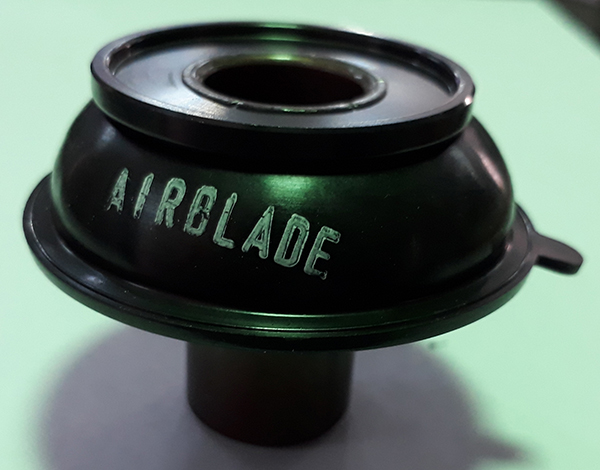 Ga và dù Centa Air Blade